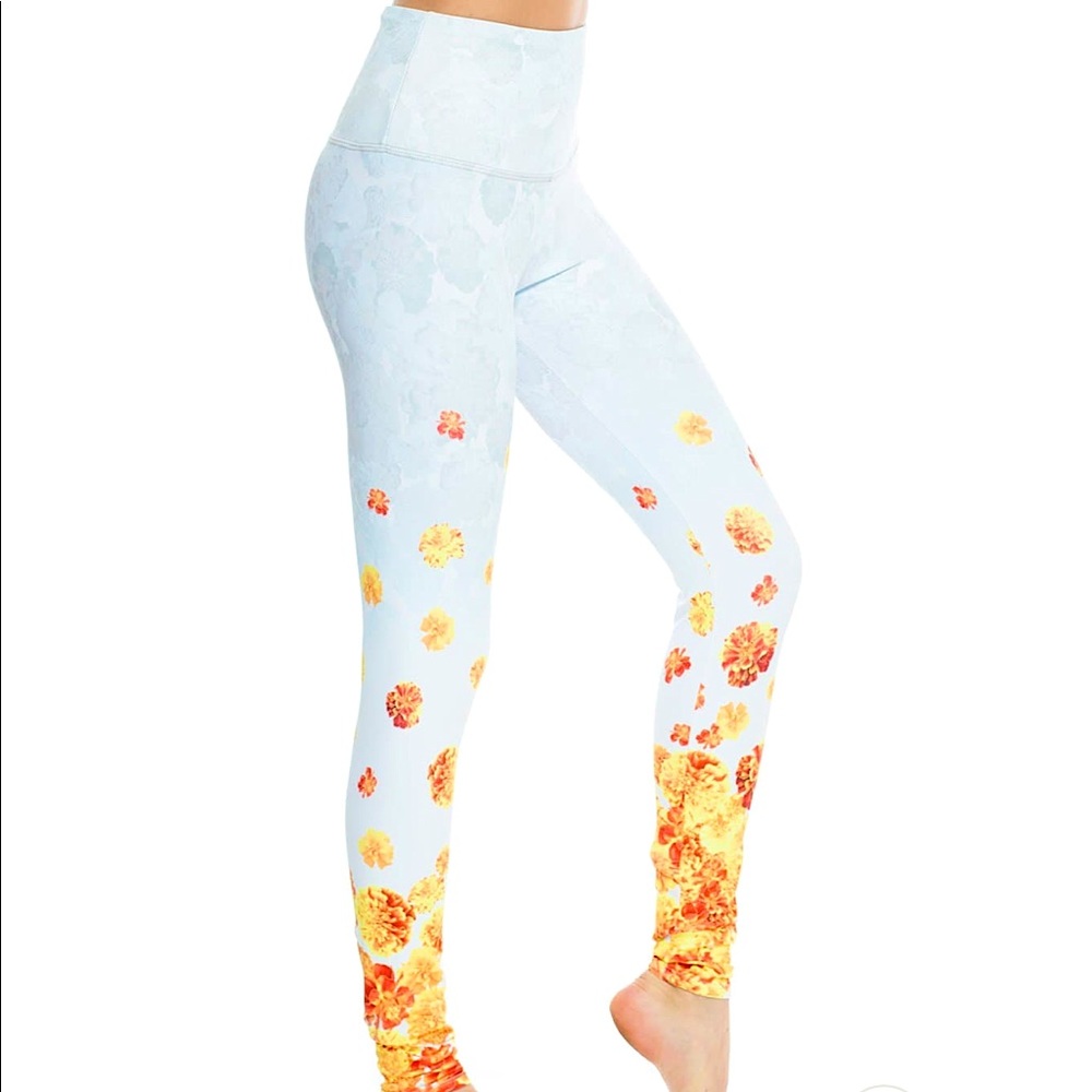Onzie Varmala Ghost Floral Print High Waist Leggings S/M